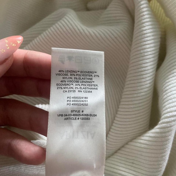 Wilfred Nola shortsleeve off the shoulder sweater - Picture 5 of 7